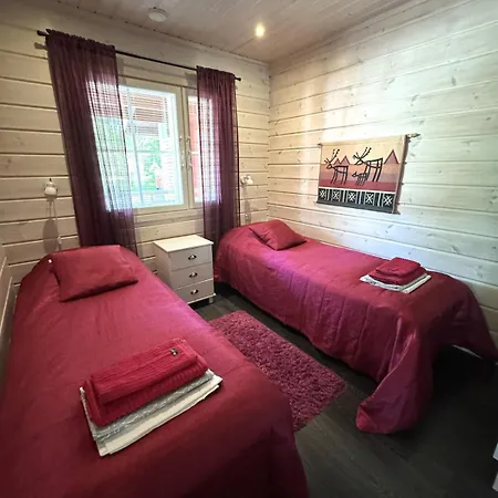 Aparthotel Lumilyhty A Äkäslompolo