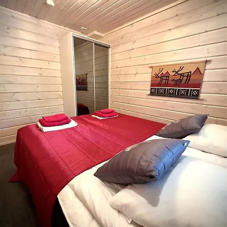 Lumilyhty A Aparthotel 3*